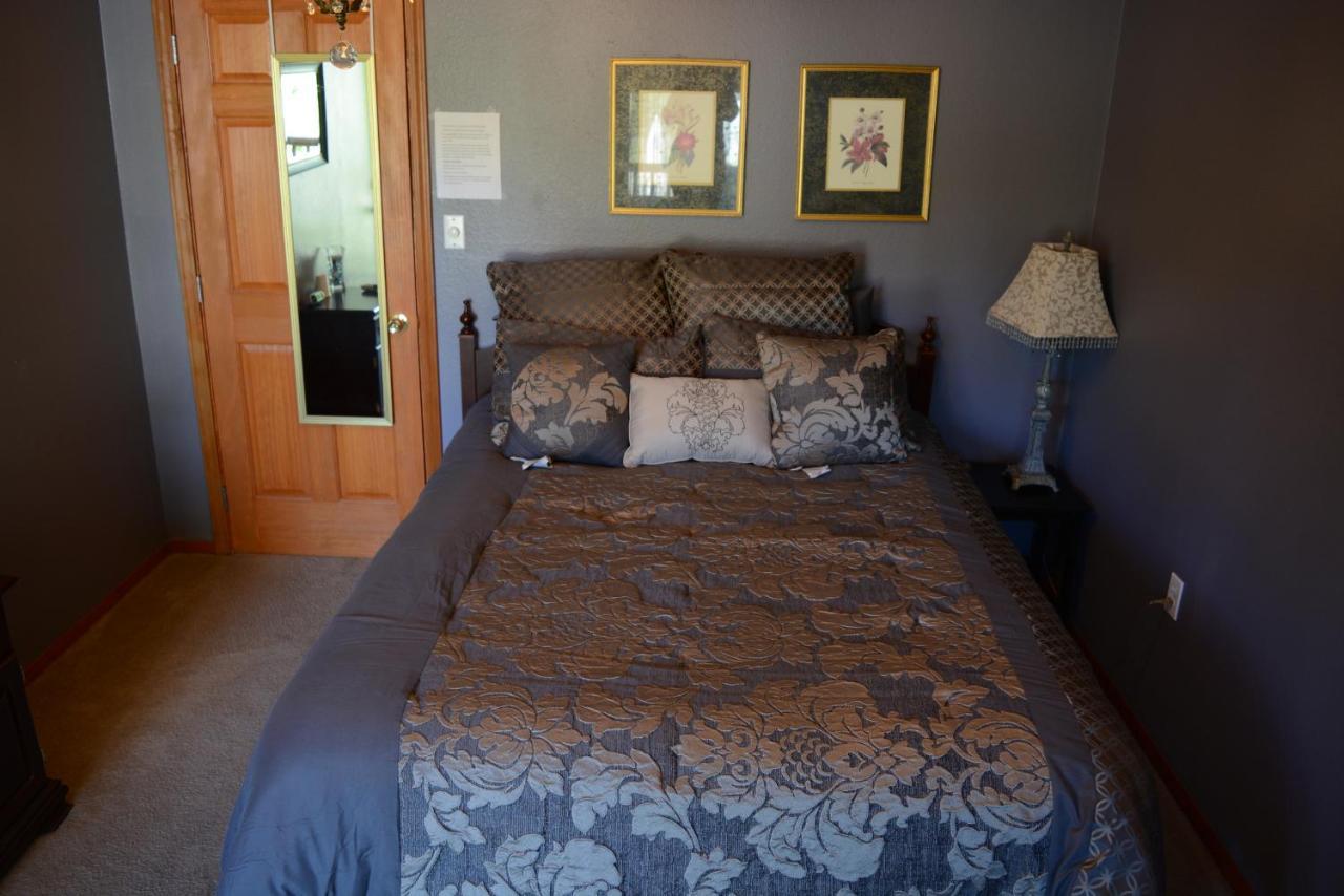 A Hyde Away Inn B&B Tok Luaran gambar